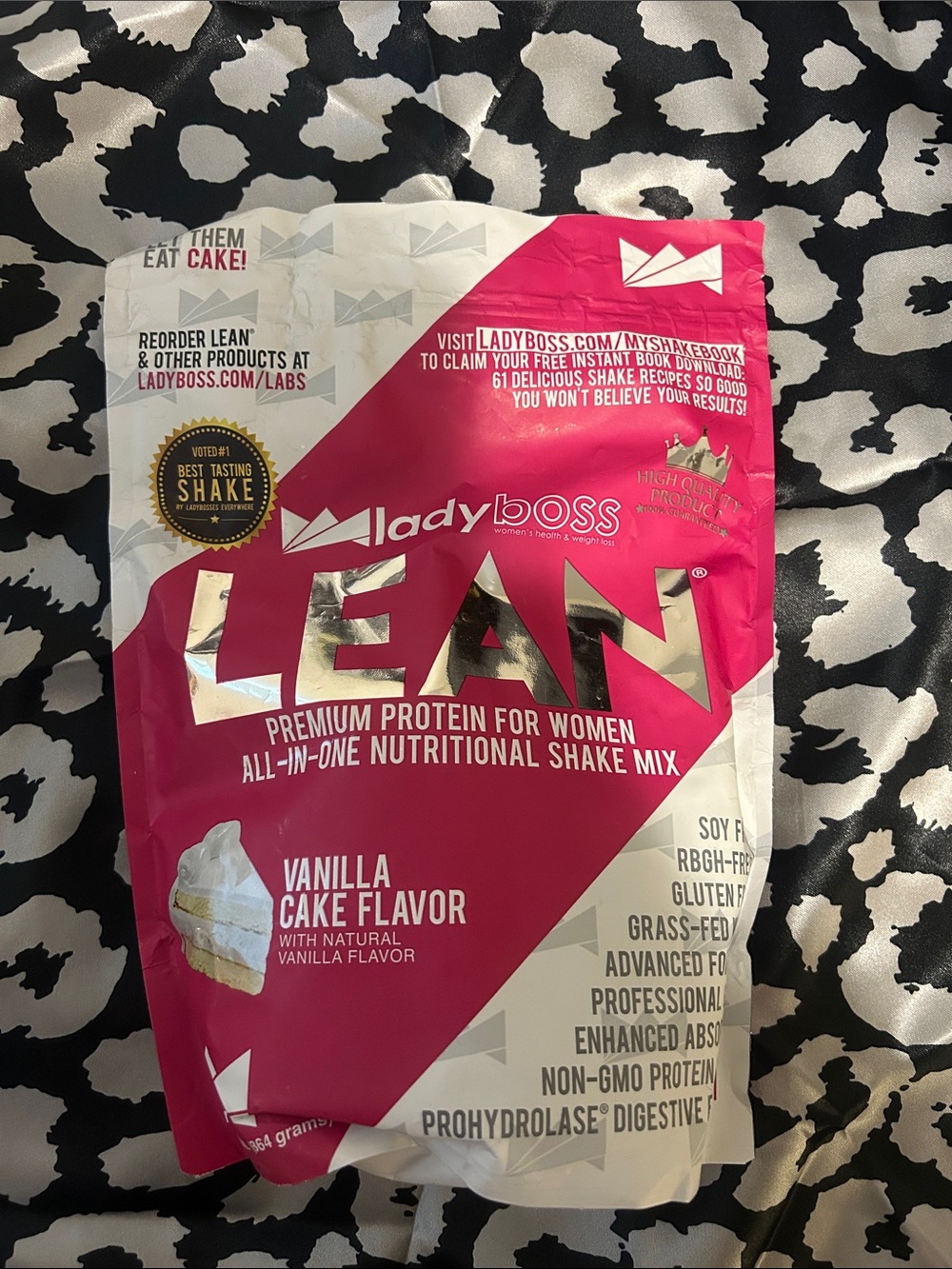 Lady Boss Lean: vanilla cake
